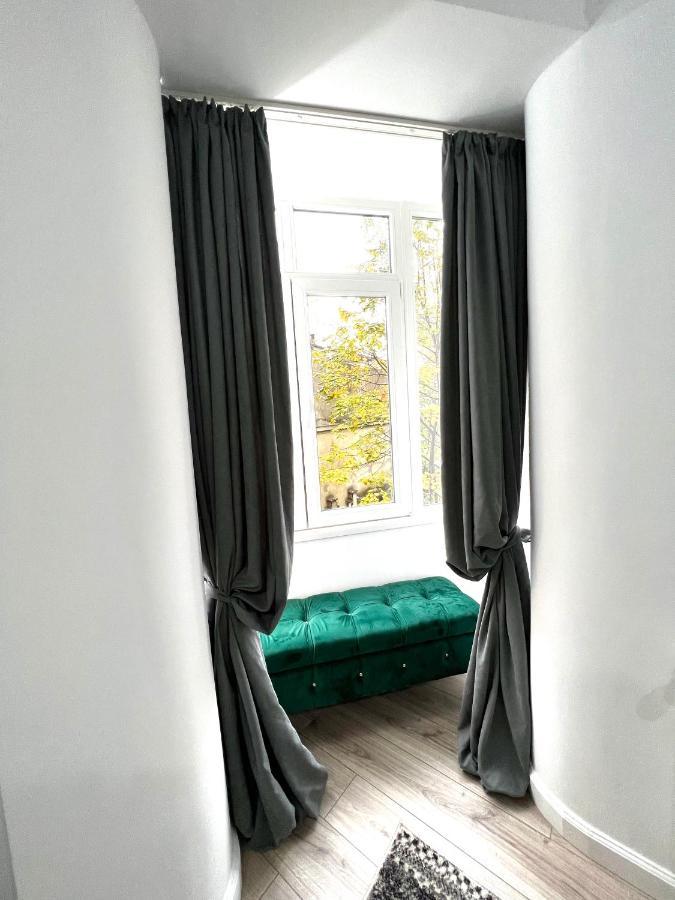 Green Spot - Premium Studio - Sanador Victoriei Bukarest Kültér fotó